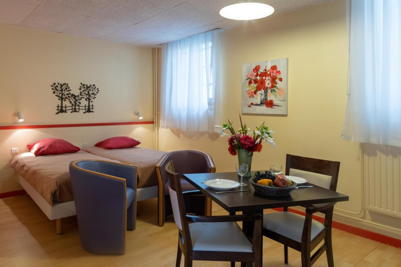 בורבון-לה-בה Residence Thermotel מראה חיצוני תמונה