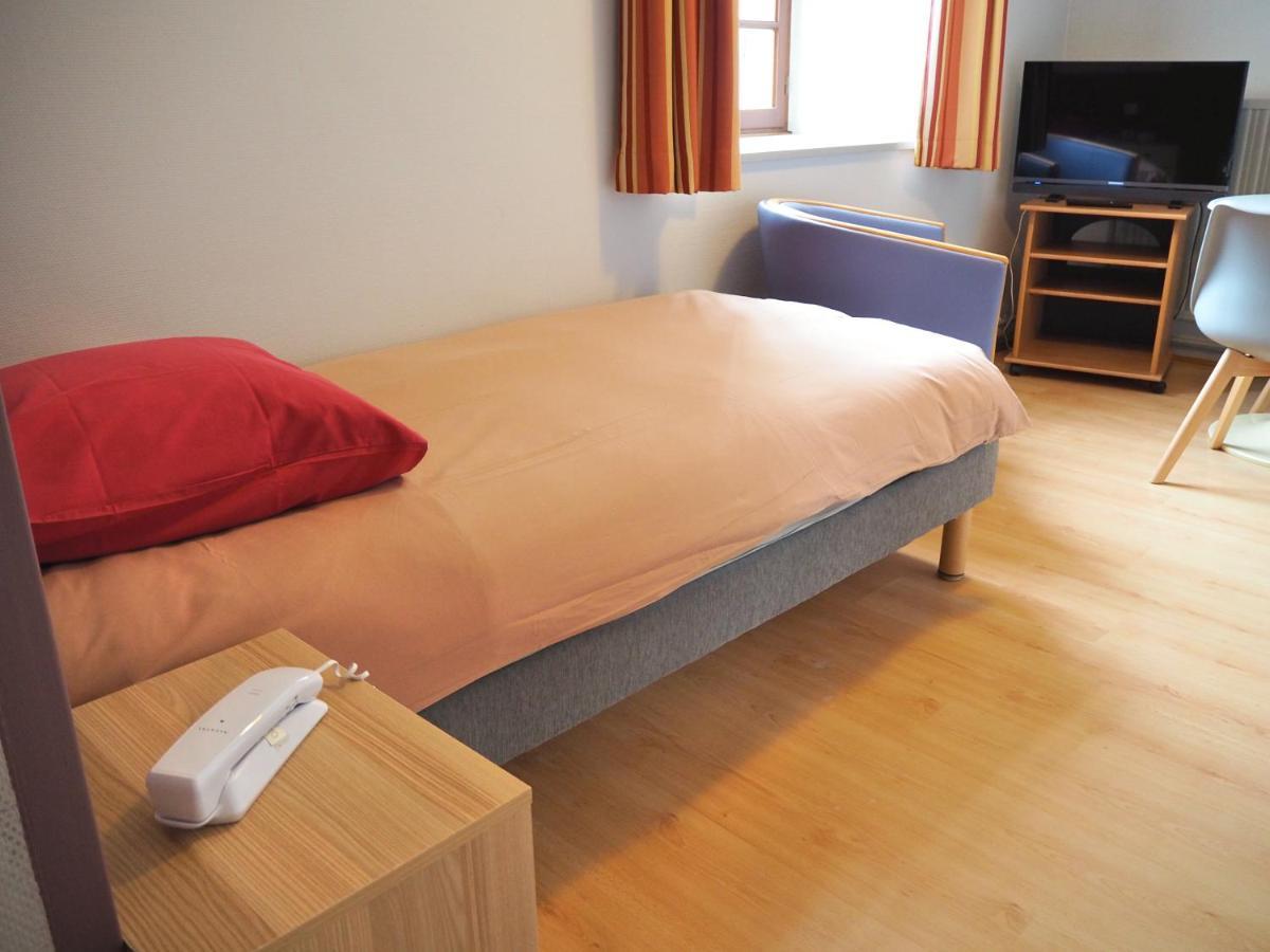 בורבון-לה-בה Residence Thermotel חדר תמונה